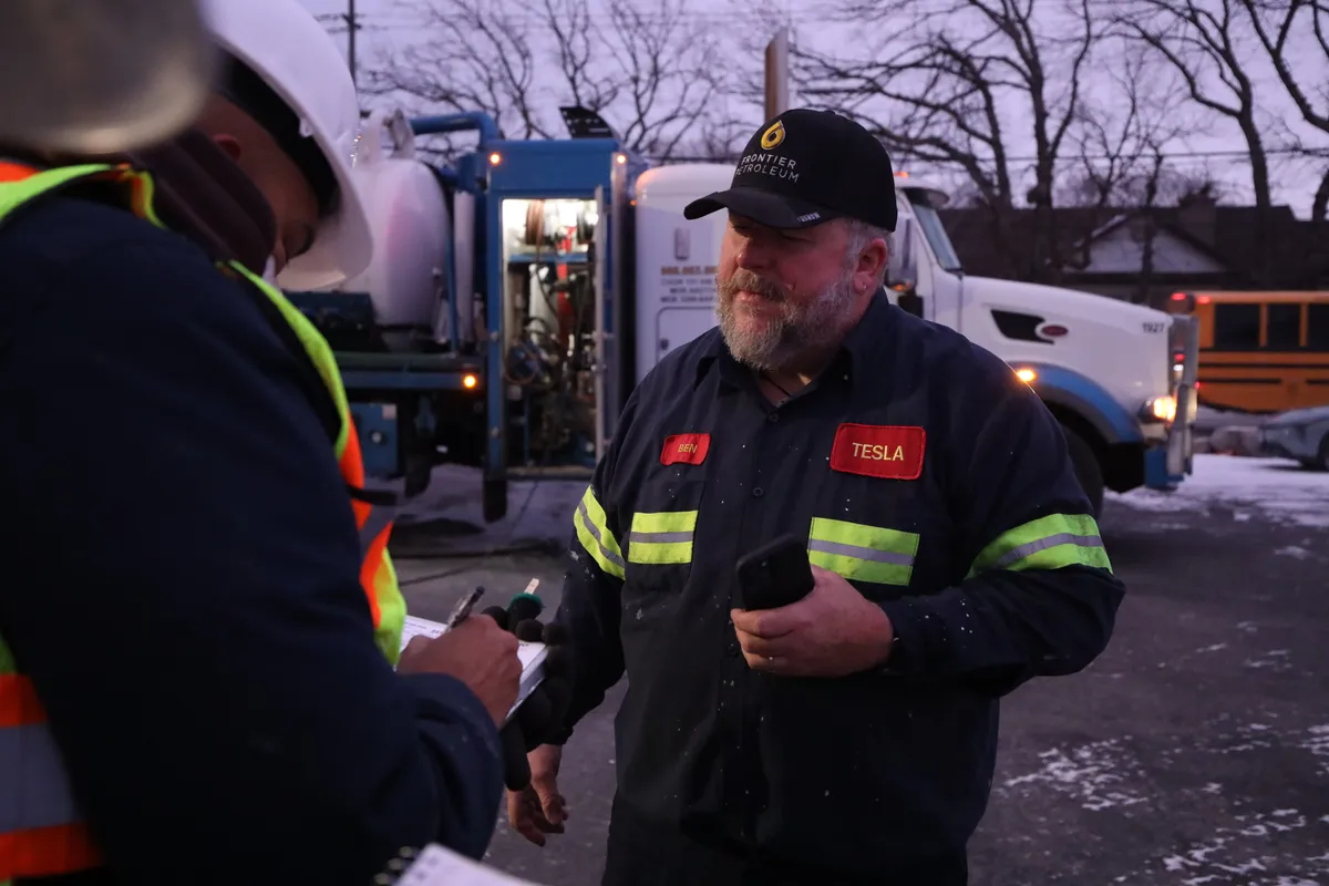 Notes taken with the pump truck operator at first light